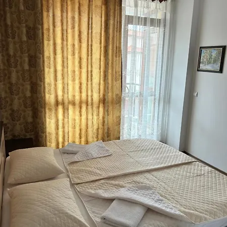 в риф 2 Apartment *